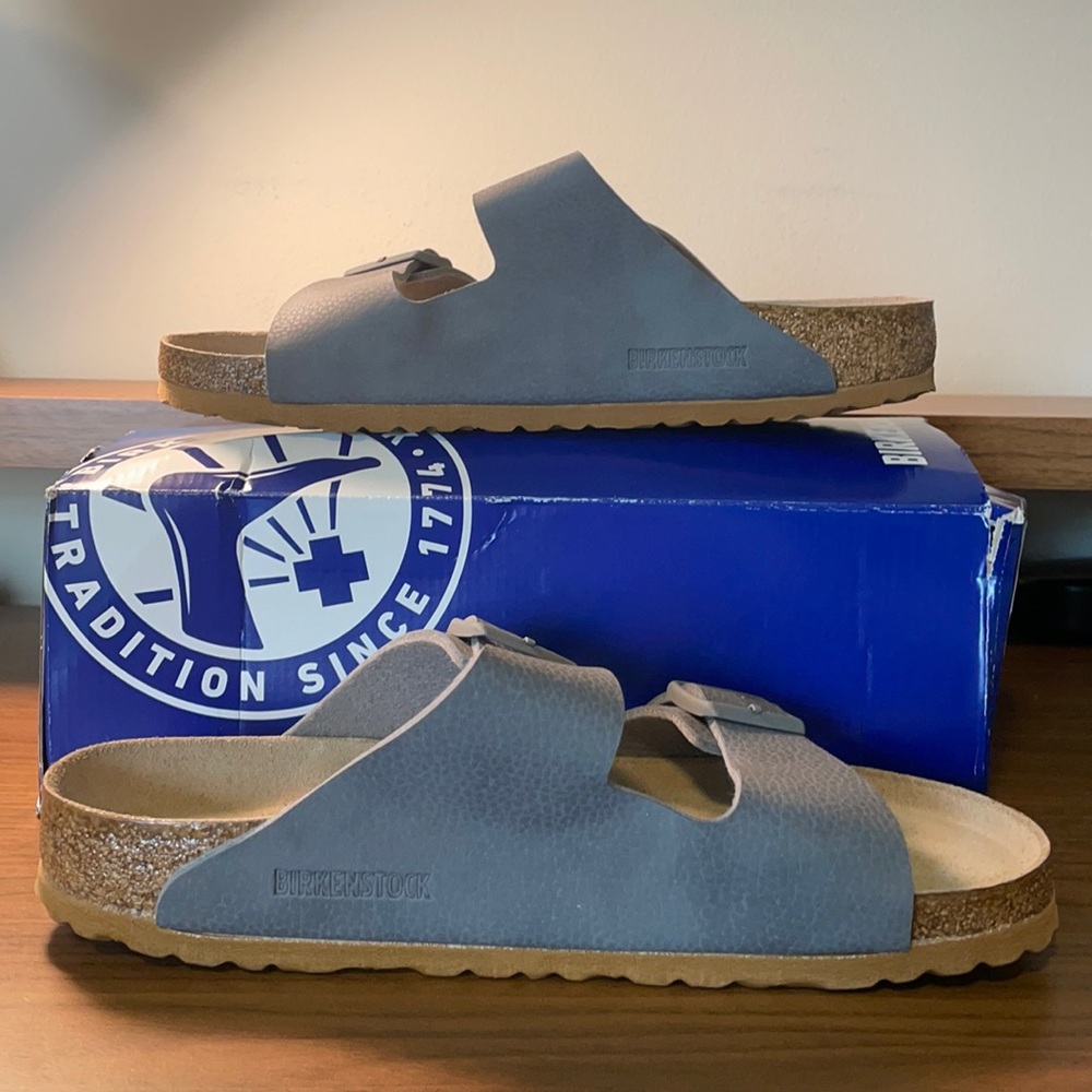 Birkenstock Arizona Soft Footbed Sandals in Gray